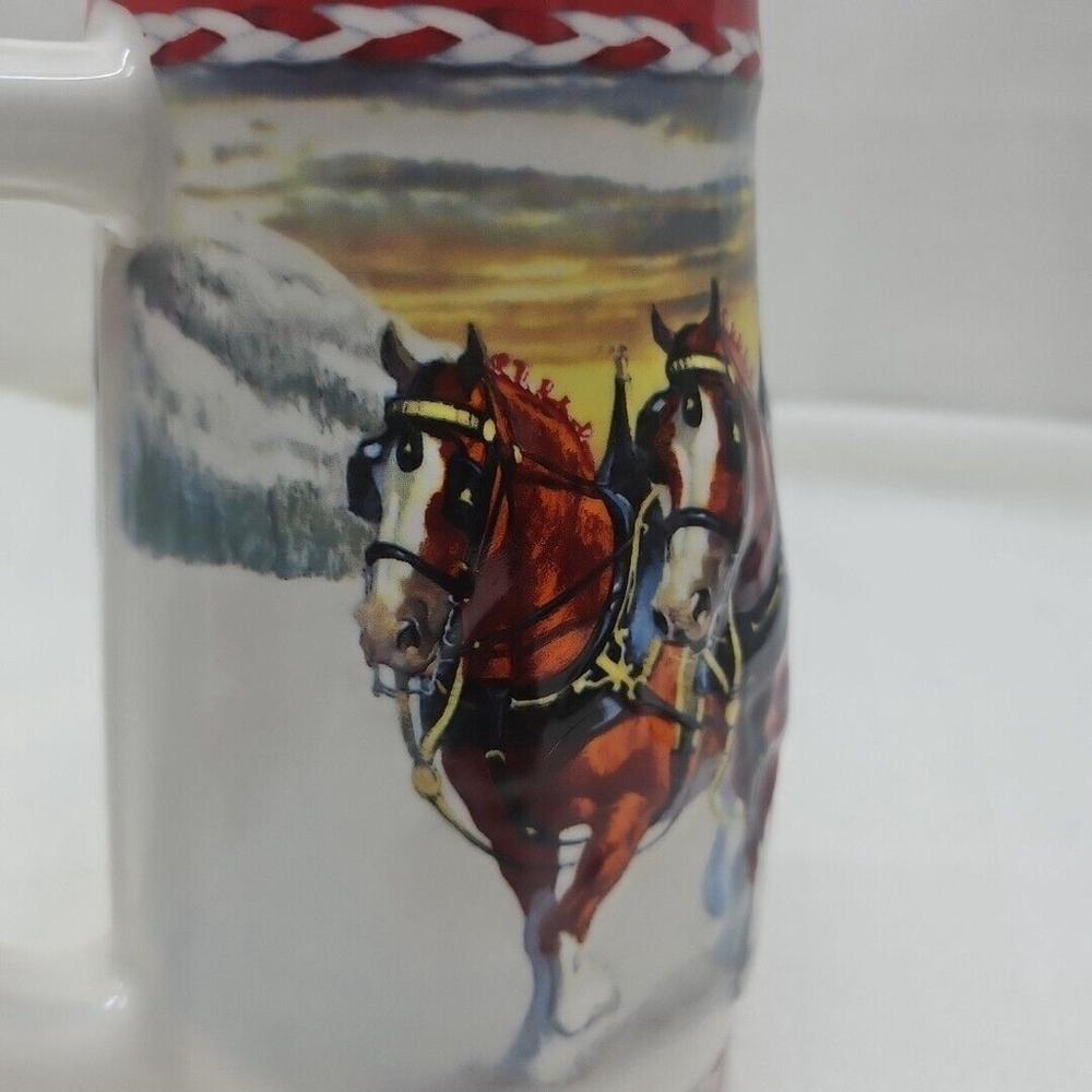Budweiser Holiday Stein Collection 2010 "Dashing Through The Snow" Beer Mug - Picture 13 of 14